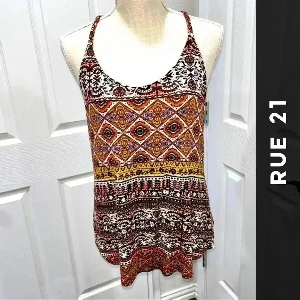 Racerback printed tank with back detailing NWT by RUE 21
